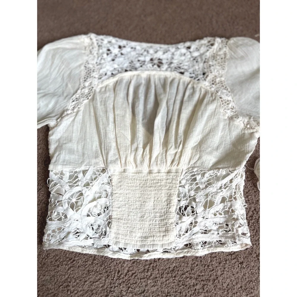 Free People Cream Lace Boho Crop Top Long Sleeve Flared Cuffs Ivory Medium